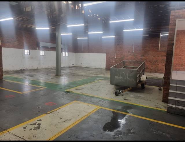 285M² WORKSHOP TO LET IN KULEKA